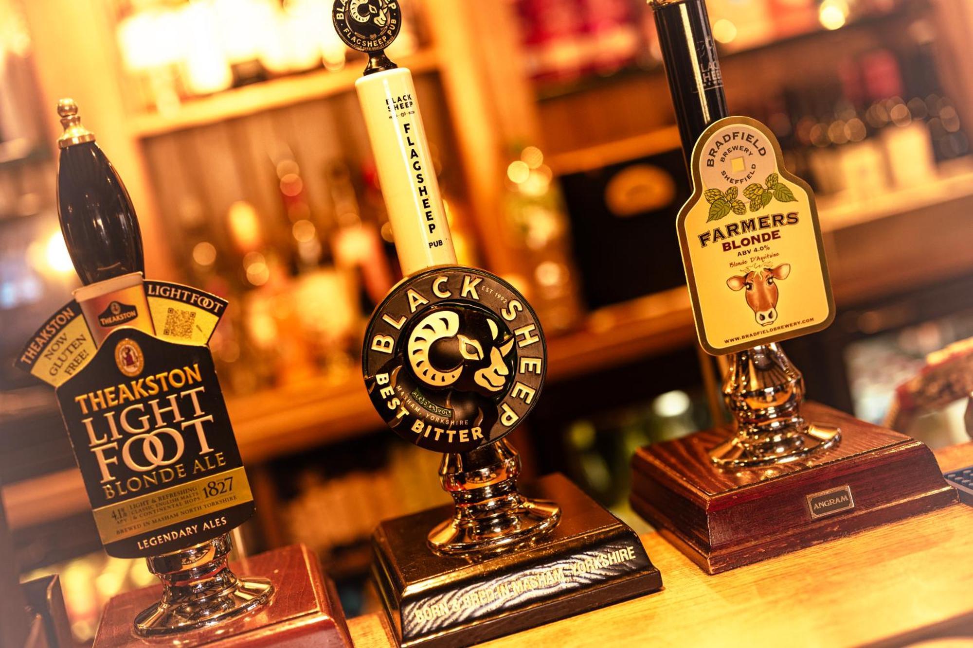 The Fairfax Arms Hotel Gilling East Buitenkant foto